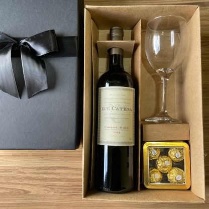 KIT VINHO ARGENTINO - D.V CATENA | FERRERO ROCHER - Imagem 2