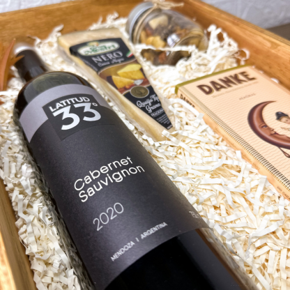 KIT VINHO ARGENTINO - LATITUD 33° , QUEIJO , NUT'S & CHOCOLATE - Imagem 2