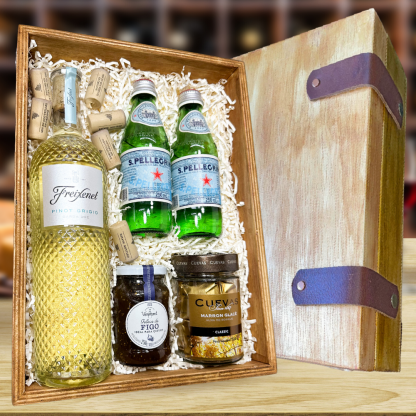 KIT VINHO ITALIANO - FREIXENET PINOT GRIGIO