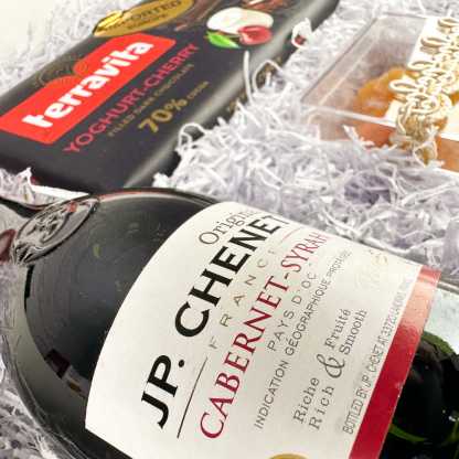 KIT VINHO FRANCÊS - J.P CHENET & CHOCOLATE IMPORTADO - Imagem 2