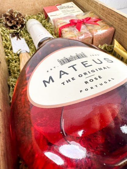 KIT VINHO PORTUGUÊS - MATEUS ROSÉ & GRUYERE - Imagem 2