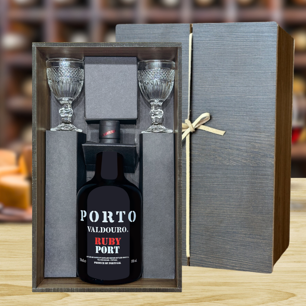 KIT VINHO DO PORTO COM TAÇAS